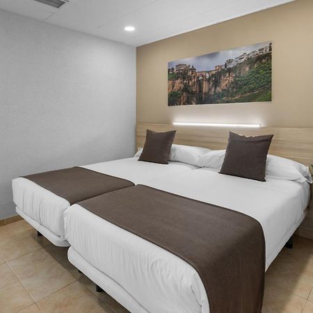 Vas Malaga Ciudad Hotel Buitenkant foto