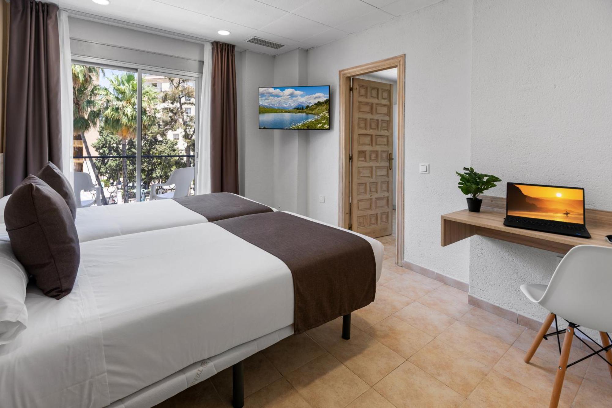 Vas Malaga Ciudad Hotel Buitenkant foto
