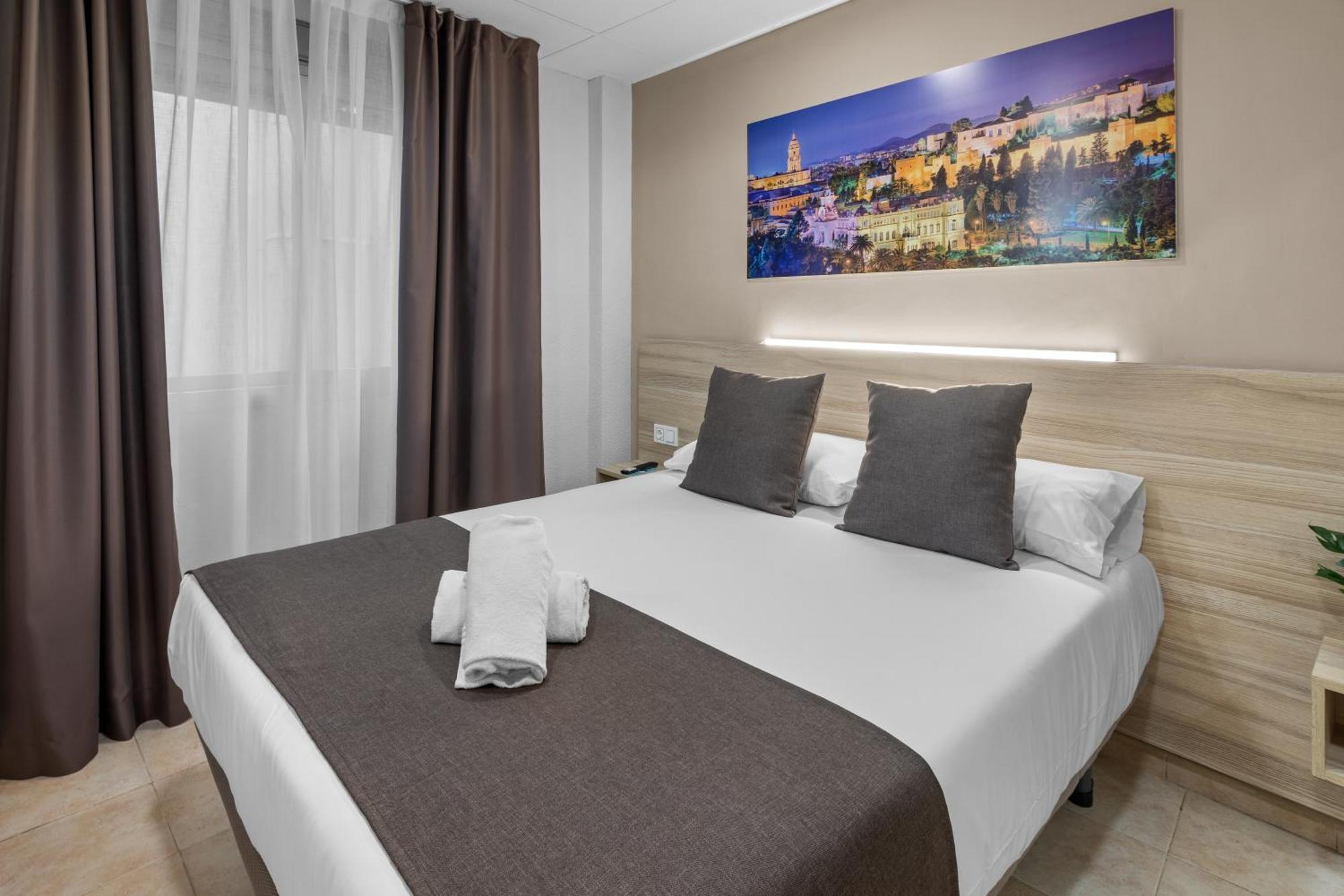 Vas Malaga Ciudad Hotel Buitenkant foto